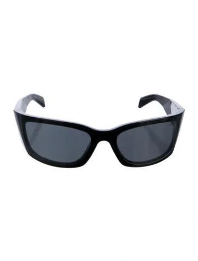 Pre-owned Prada Wayfarer Tinted Sunglasses In Black