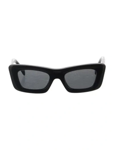 Pre-owned Prada Wayfarer Tinted Sunglasses In Black