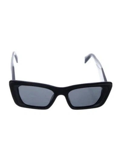 Pre-owned Prada Wayfarer Tinted Sunglasses In Black