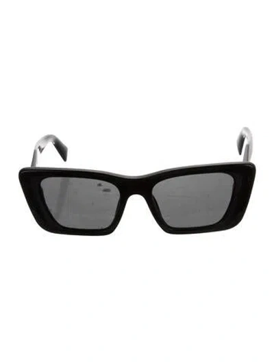 Pre-owned Prada Wayfarer Tinted Sunglasses In Black