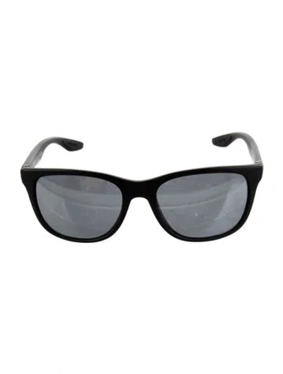 Pre-owned Prada Wayfarer Tinted Sunglasses In Black