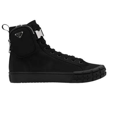 Pre-owned Prada Wheel Re-nylon High 'black'