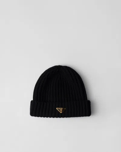 Prada Wool Beanie Hat With Logo In Black