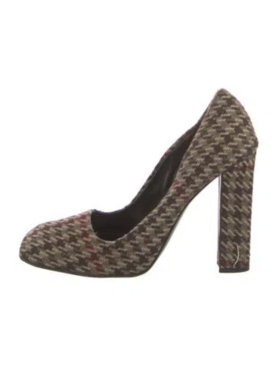 Pre-owned Prada Wool Houndstooth Print Pumps In Brown