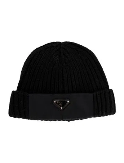 Pre-owned Prada Wool Knit Beanie In Black