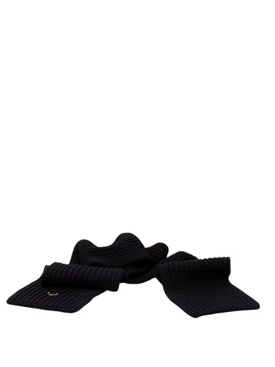 Prada Wool Scarf In Black