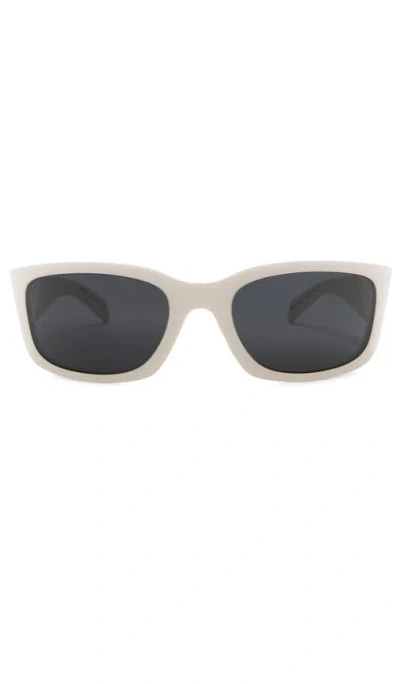 Prada Wrap Sunglasses In 白色