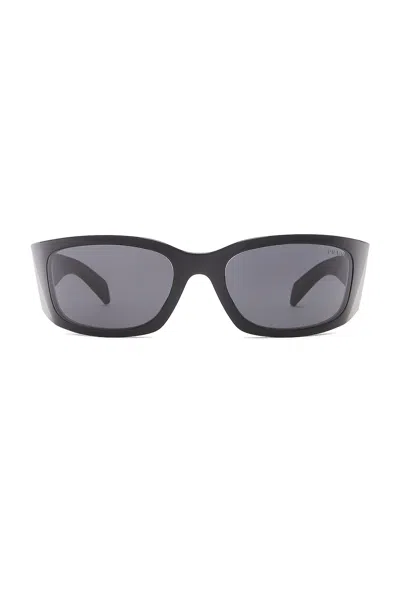 Prada Wrap Sunglasses In Black