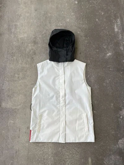 Pre-owned Prada X Vintage Archive 2000s White Prada Soft Shell Vest Red Tab