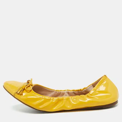 Pre-owned Prada Yellow Patent Leather Scrunch Bow Ballet Flats Size 38