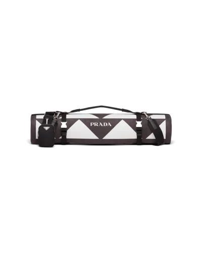 Prada Yoga Mat In White/black