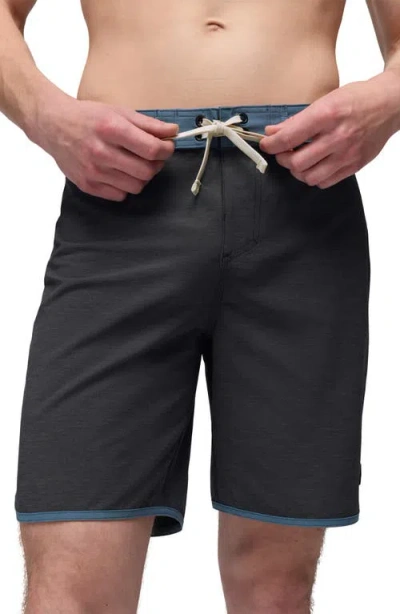 Prana 6-inch Board Shorts In Black