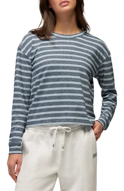 Prana Cozy Up Crewneck Long Sleeve T-shirt In Blue