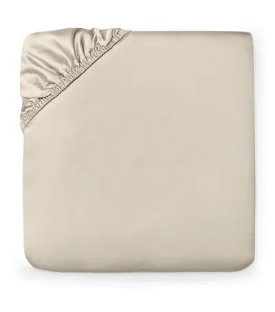 Pratesi Lucente Super King Fitted Sheet In Beige