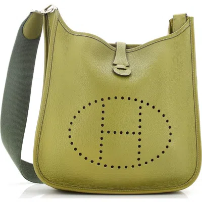 Pre-owned Hermes  Hermes Evelyne Bag Gen I Clemence Pm In Green