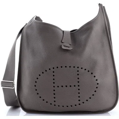 Pre-owned Hermes  Hermes Evelyne Bag Gen Iii Clemence Gm In Gray