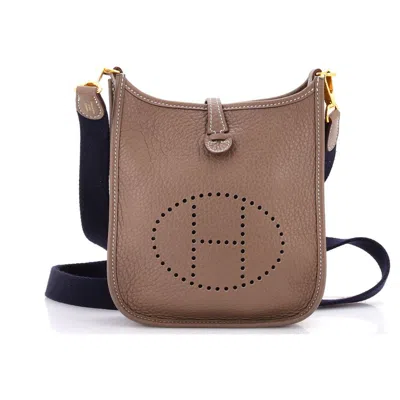Pre-owned Hermes  Hermes Evelyne Bag Gen Iii Clemence Tpm In Brown