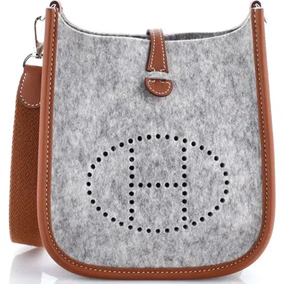 Pre-owned Hermes  Hermes Evelyne Bag Gen Iii Felt Tpm In Gray
