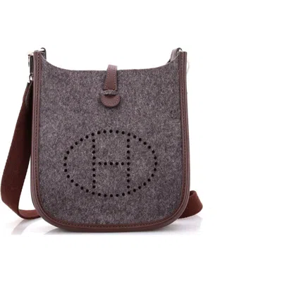Pre-owned Hermes  Hermes Evelyne Bag Gen Iii Felt Tpm In Gray