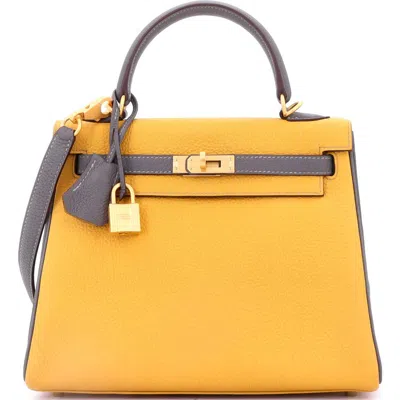 Pre-owned Hermes  Hermes Kelly Handbag Bicolor Togo With Brushed Gold Hardware 25