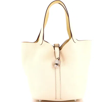 Pre-owned Hermes  Hermes Picotin Lock Bag Clemence Mm In White