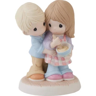 Precious Moments Couple Hugging While Baking Figurine 5.31 Inch In Multi