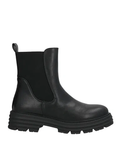 Pregunta Woman Ankle Boots Black Size 5 Leather