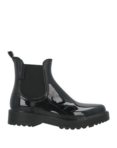 Pregunta Woman Ankle Boots Black Size 7 Rubber