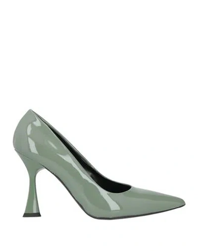 Pregunta Woman Pumps Sage Green Size 8 Leather