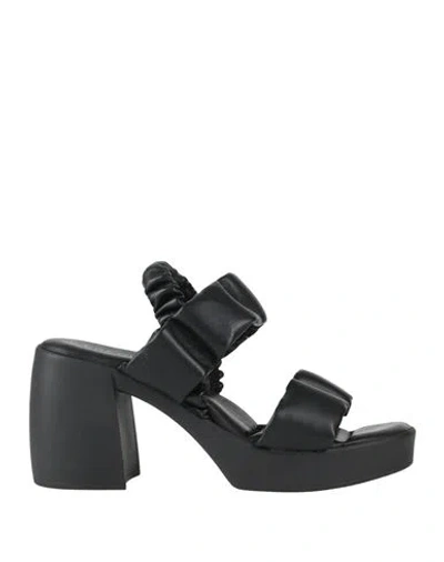 Pregunta Woman Sandals Black Size 8 Leather