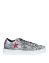 Pregunta Woman Sneakers Silver Size 10 Textile Fibers In Silver