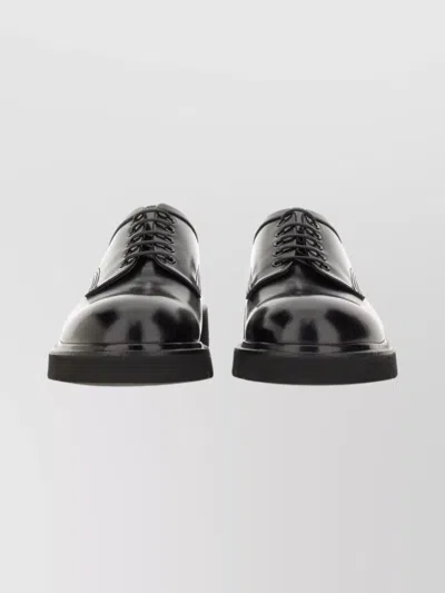 Premiata Round Toe Loafers Chunky Sole Design In Black