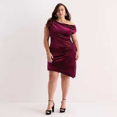 Premier Amour Womens Plus One Shoulder Short Sleeve Velvet Fit + Flare Dress In Red