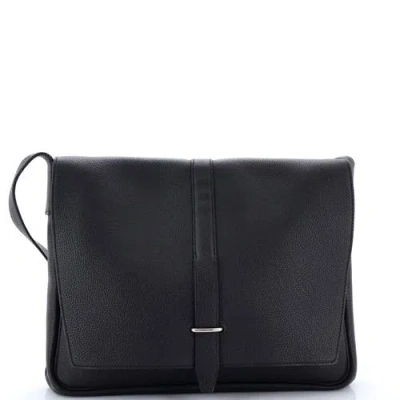 Pre-owned Hermes  Hermes Steve Light Messenger Bag Togo In Black