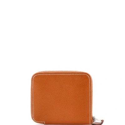 Pre-owned Hermes  Hermes Zipengo Chaine D'ancre Card Holder Leather Compact In Gold