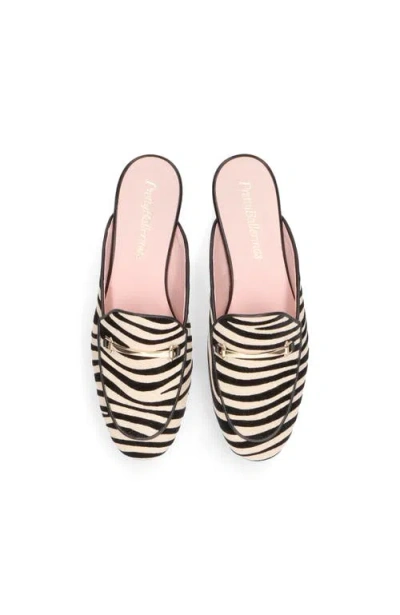 Pretty Ballerinas Round Toe Animal Print Loafer Slide In White