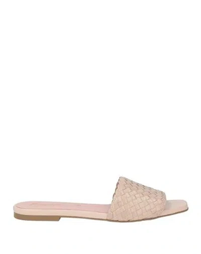 Pretty Ballerinas Woman Sandals Beige Size 6 Leather In Pink