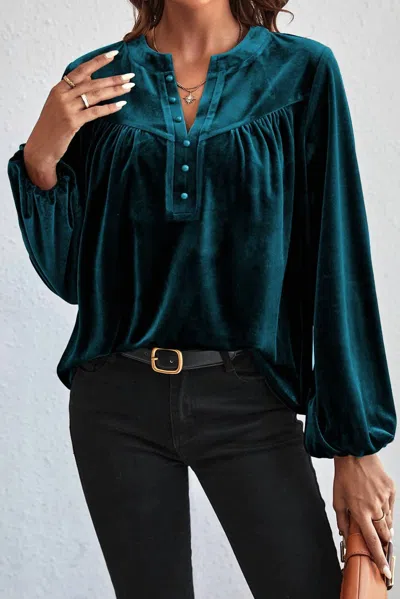 Pretty Bash Vivian Velvet Blouse In Skobeloff In Multi