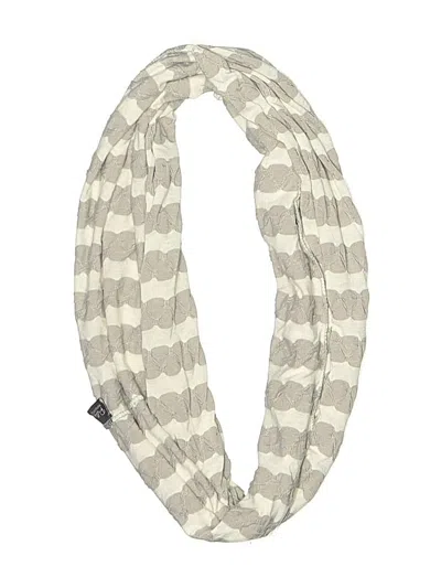 Pre-owned Pretty Persuasions Scarf In Gray