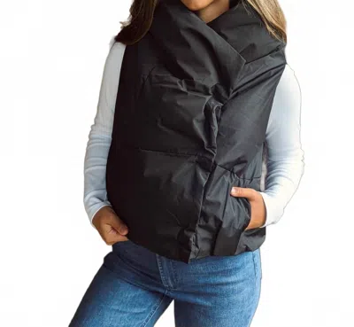 Pretty Rugged Pretty Puffer Vest In Black In Multi