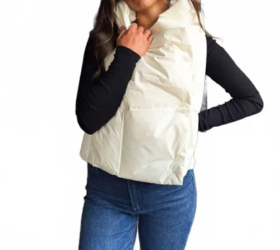 Pretty Rugged Pretty Puffer Vest In Winter White In Multi