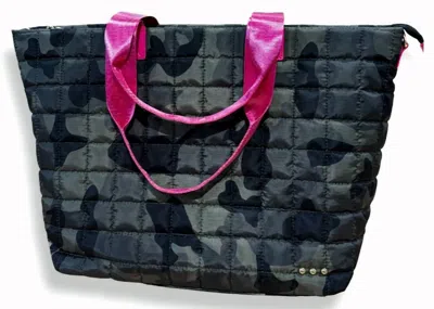 Pretty Simple Day Dreamer Quilted Tote In Camouflage In Black