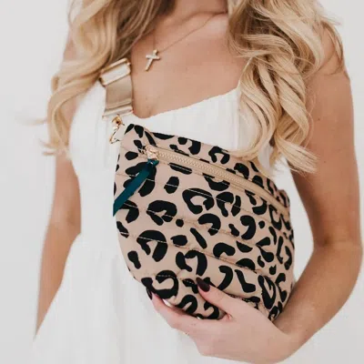 Pretty Simple Jolie Puffer Belt Bag In Leopard In Multi