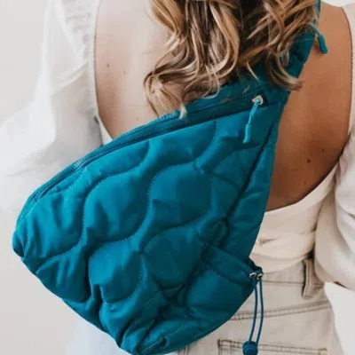 Pretty Simple Women's Striding Through Philly Puffer Bag In Teal In Blue