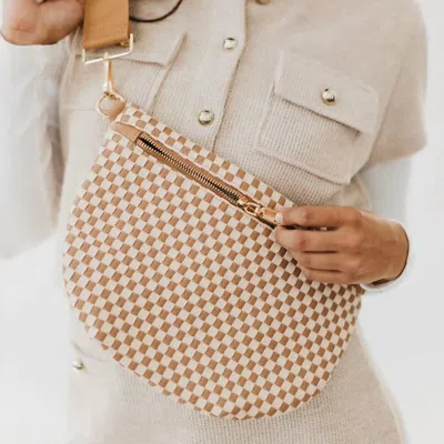 Pretty Simple Women's Westlyn Woven Crossbody Bag In Checkered Tan In Multi