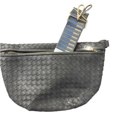 Pretty Simple Women's Westlyn Woven Crossbody Bag In Gray