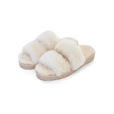 Pretty You Women's Neutrals Sheepskin Slider Slipper Jinx In Natural In Multi