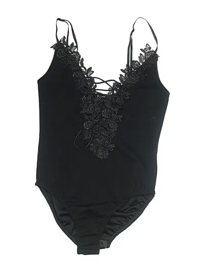 Pre-owned Prettylittlething Bodysuit In Black