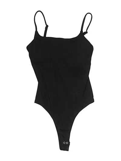 Pre-owned Prettylittlething Bodysuit In Black