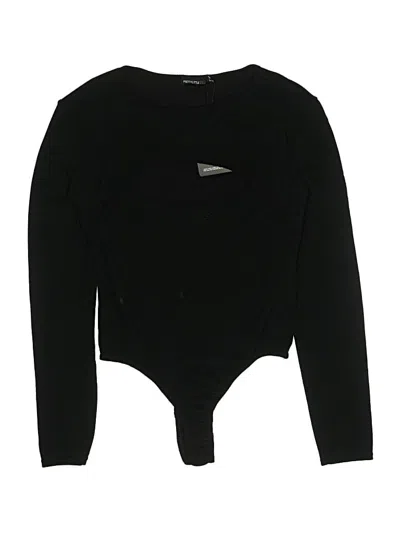 Prettylittlething Bodysuit In Black